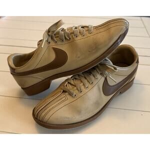 Vintage Nike Bowling Shoes 840608SN Men's size 8.5 US Brown tan Split Toe Rare
